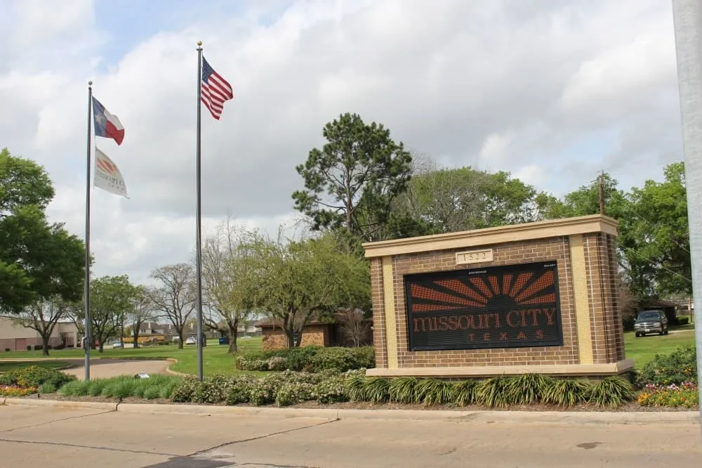 Commercial Roofing in Cartwright Road Corridor, Missouri City, TX