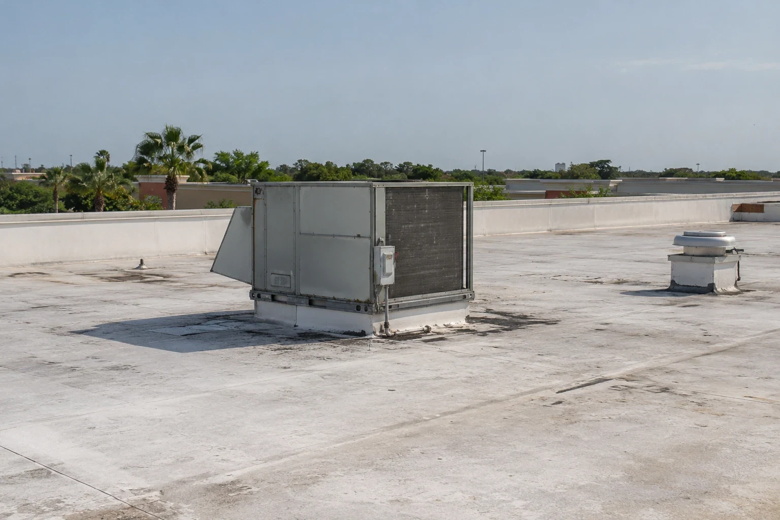 Big-Box Retail Roofing in Missouri City, TX
