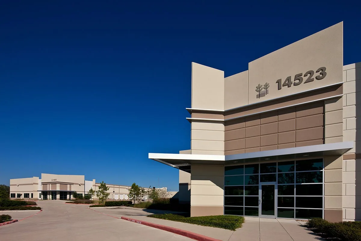Commercial Roofing in Lakeview Business Park, Missouri City, TX